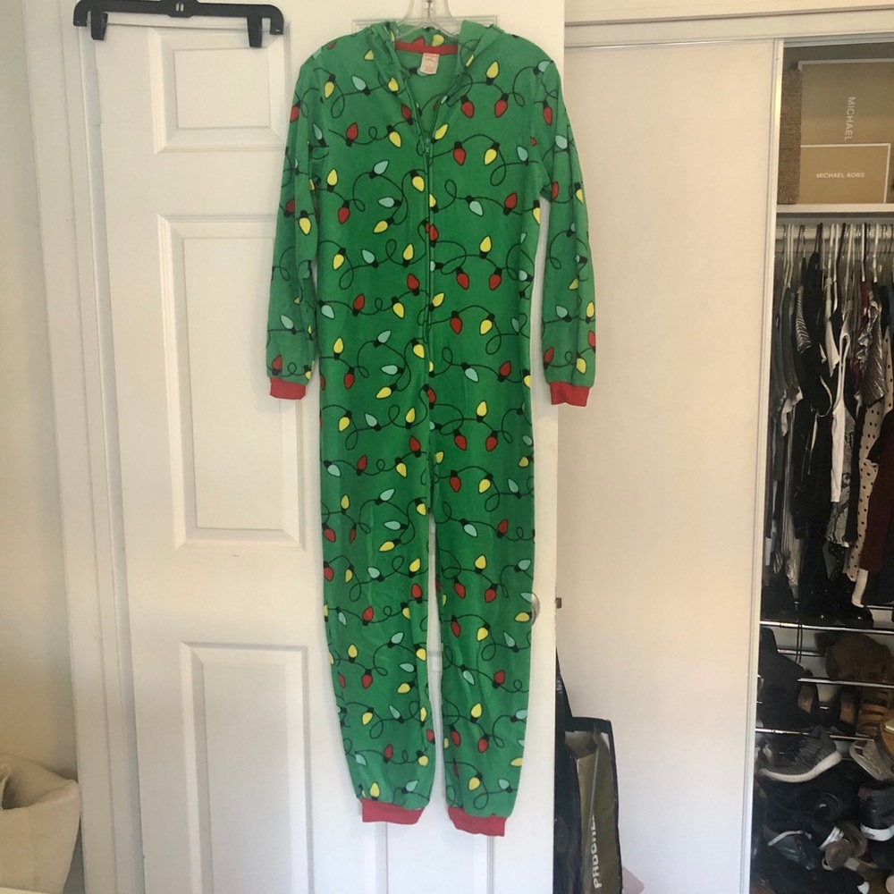 Kids 14 onesie pajamas Christmas pj set unisex